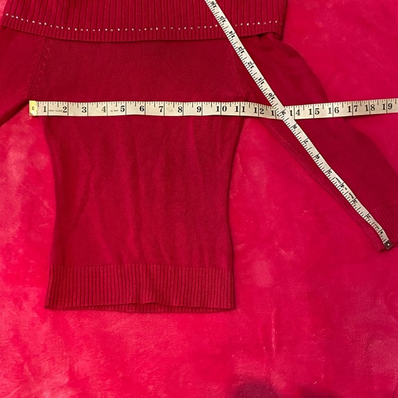 Seduction Fuchsia Off Shoulder Ribbed Sweater Size XS - Picture 15 of 15